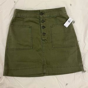 Gap Skirt Brand New